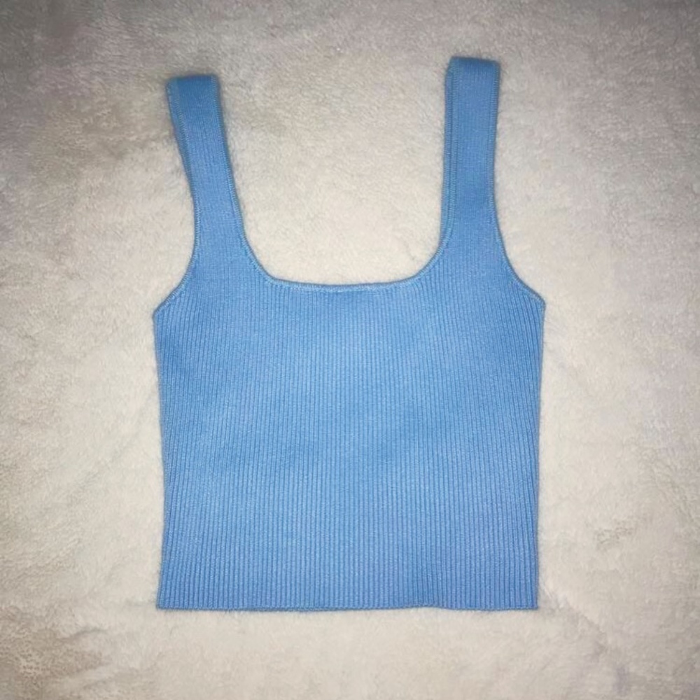 Light Blue Cropped Tank Top
